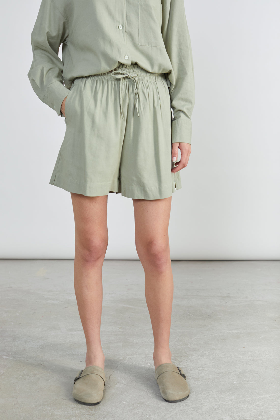 24 Colours - Groene Short