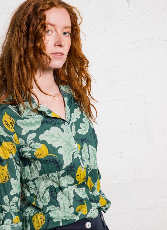 Nice Things - Beets print basic shirt - Smoke green