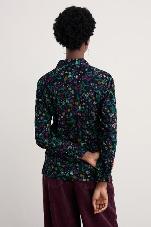 Seasalt - Larissa shirt - Illuminated Garden Onyx