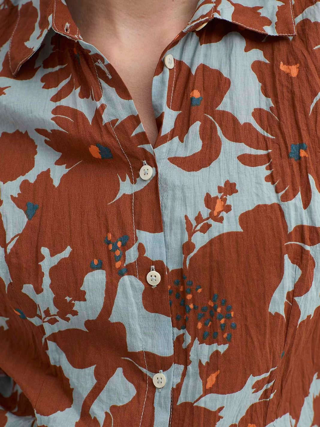 Nice Things - ''Penelope flowers'' basic shirt - Light turquoise