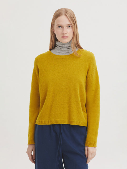 Nice Things - Basic wool sweater - intense Yellow