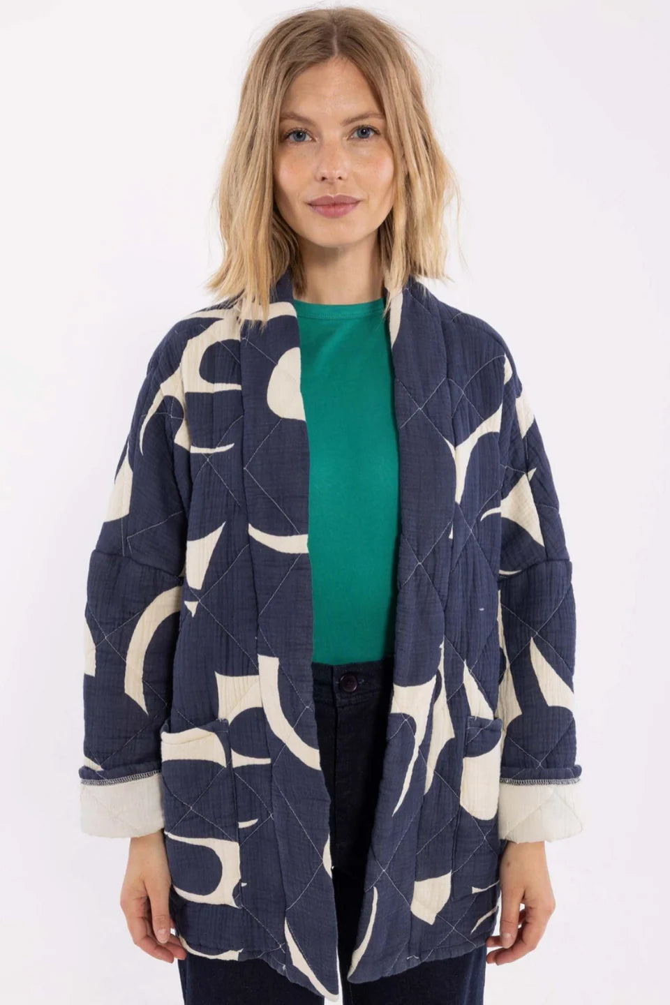 Danefae - Danekatrin Quilt Jacket Dark Navy/Chalk TROPS