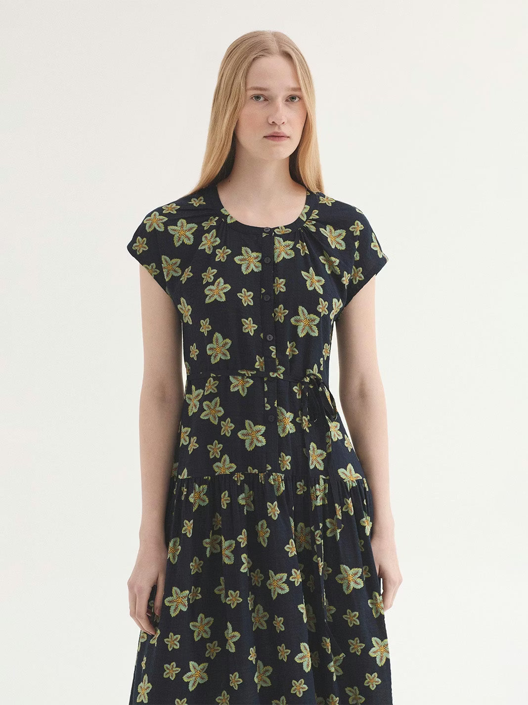 Nice Things - Star flower dress flowy