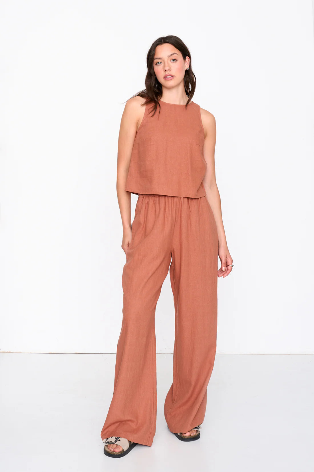24 Colours - Top - Rust