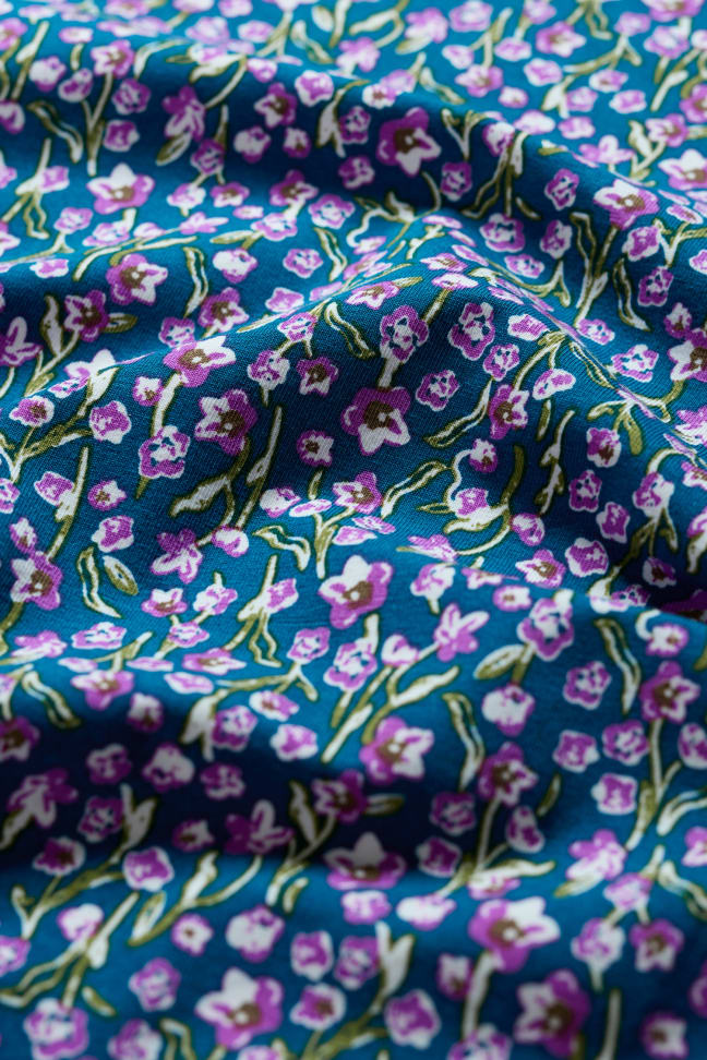 Seasalt - Easel Top - Flax Flower Bright Orchid